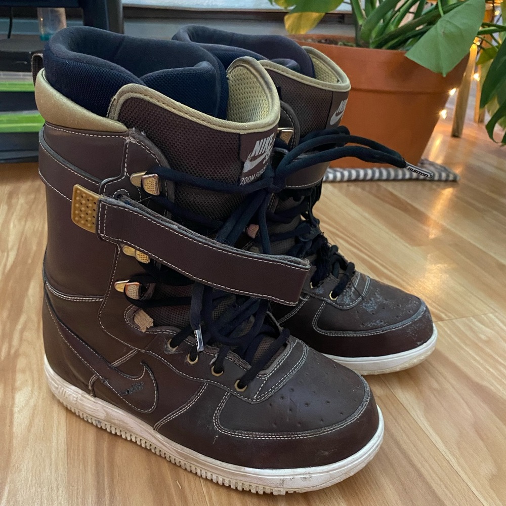 Nike Zoom Force 1 Snowboard Boots